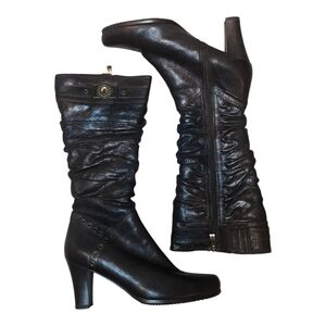 Classic Brown Mid-Calf Heeled Women's Boots with Geniene Fur Lining